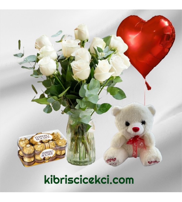 Vazoda 13 Beyaz Gül Ayıcık 16'lı Ferrero Çikolata Kalp Helyum Balon